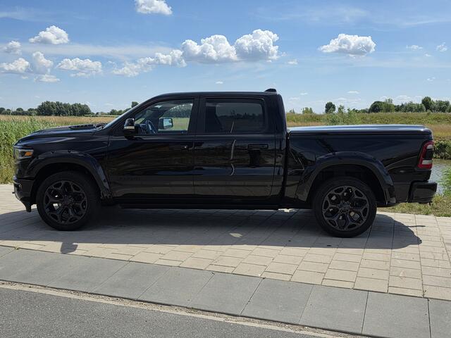 Dodge 1500 RAM LIMITED BLACK EDITION 4X4 CREW CAB 5,7 LTR V8 AUT. 1e EIGENAAR