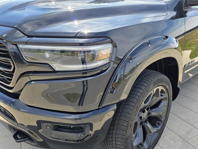 Dodge 1500 RAM LIMITED BLACK EDITION 4X4 CREW CAB 5,7 LTR V8 AUT. 1e EIGENAAR