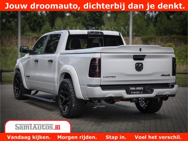 Dodge 1500 Ram Limited Night | 5.7 V8 Hemi Full Option | Comfortabele Dubbele Cabine met Royale 5 Zitplaatsen | De Meest Luxe en Volle Pick-Up in zijn Klasse | BPM vrij | Nu Leverbaar uit Voorraad | Voorraad Nr v45lpr