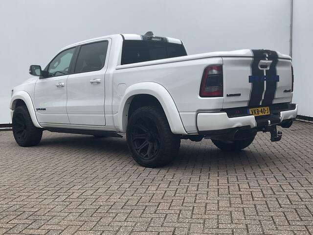 Dodge 1500 Ram 5.7 V8 4x4 Crew Cab Laramie Pano Trekhaak Leder Harman/Kardon Limited Night-Package!