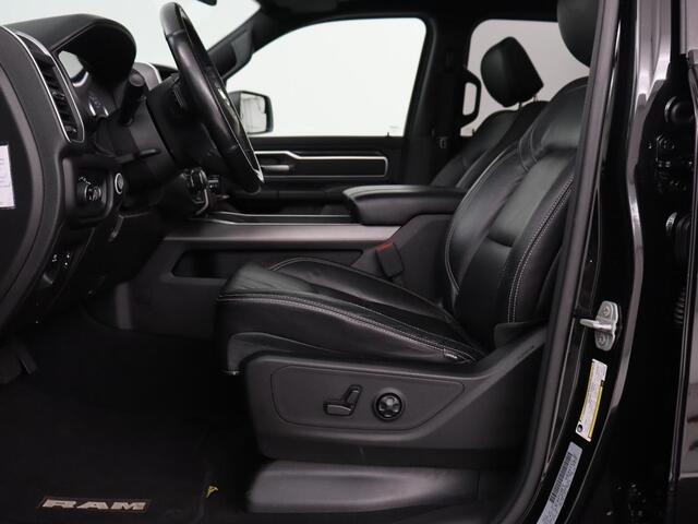 Dodge 1500 Ram 5.7 V8 4x4 Crew Cab Big Horn | LPG | Panoramadak | Leder | Stoel & stuurverwarming | Trekhaak | Camera | Carplay | Navigatie | Full LED