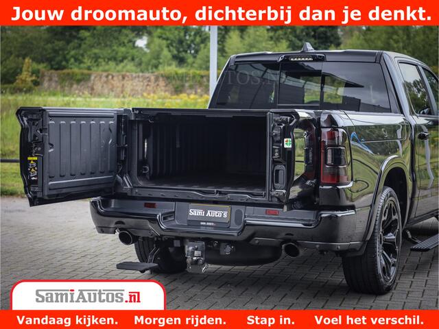 Dodge 1500 Ram LIMITED NIGHT 5.7 V8 | BLACK OPS | MULTITAILGATE | PANO | ADAPTIVE CRUISE | 360CAM | APPLE CARPLAY | PRINS LPG ONDERBOUW | LUCHTVERING | 4X4 | Comfortabele Dubbele Cabine met Royale 5 Zitplaatsen |