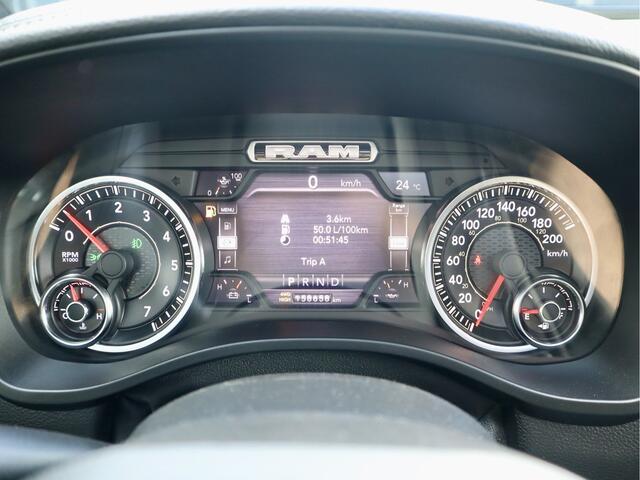 Dodge 1500 Ram 5.7 V8 4x4 SPORT LARAMIE PANO-DAK