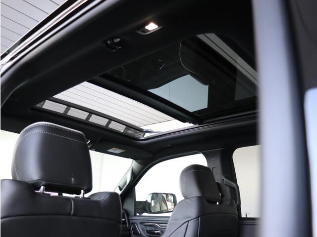 Dodge 1500 Ram 540 pk HO Crew Cab Limited Night | BPM vrij | 540 PK | Pano Dak | LPG | Luchtvering |