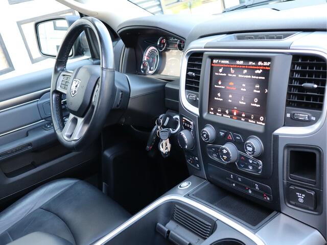 Dodge 1500 Ram 5.7 V8 4x4 402 pk Classic - LPG - Leder - Bedcover - Klep - GARANTIE