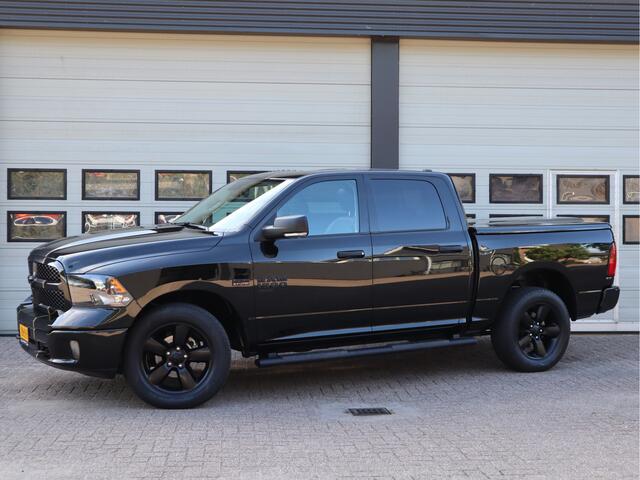 Dodge 1500 Ram 5.7 V8 4x4 402 pk Classic - LPG - Leder - Bedcover - Klep - GARANTIE