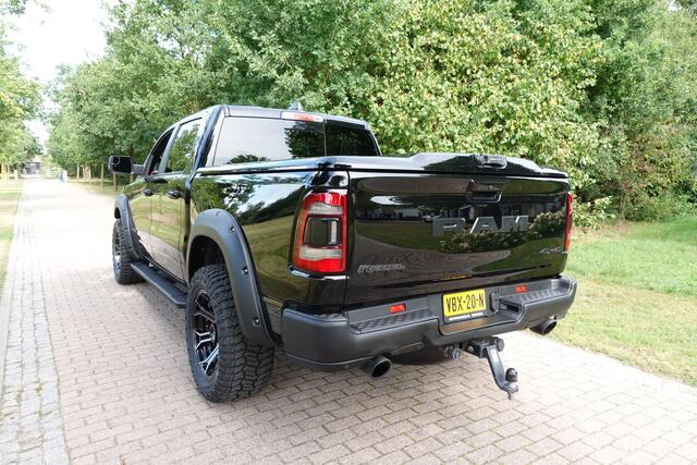 Dodge 1500 Ram 5.7 V8 4x4 Crew Cab Rebel LPG | ///ALPINE | LED | Luchtvering | CarPlay | Trekhaak | 4PLAY Wheels |