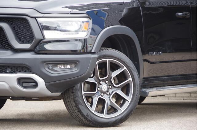 Dodge 1500 Ram 5.7 V8 4x4 Crew Cab 5'7 REBEL TRX, LUCHTVERING, PANODAK, ELEKTR. STOEL, TREKHAAK, CAMERA, STOEL/STUUR VERWARMING, NAVI, CRUISE, CLIMA