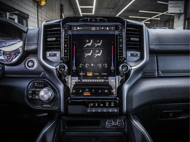 Dodge 1500 Ram Laramie Night | Luchtvering | 22" 4Play Custom velgen
