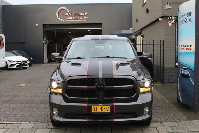 Dodge 1500 Ram 5.7 V8 HEMI 400PK SPORT Pano Bushwacker 14''Screen Leder Keyless Stoel verw/koel