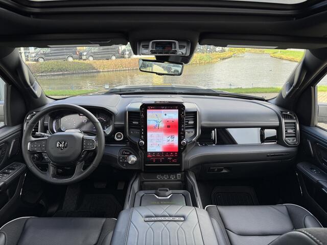 Dodge 1500 Ram Limited HULK Edition | 3 jaar garantie | Pano | Harman Kardon | 22" | Flares | Passenger screen