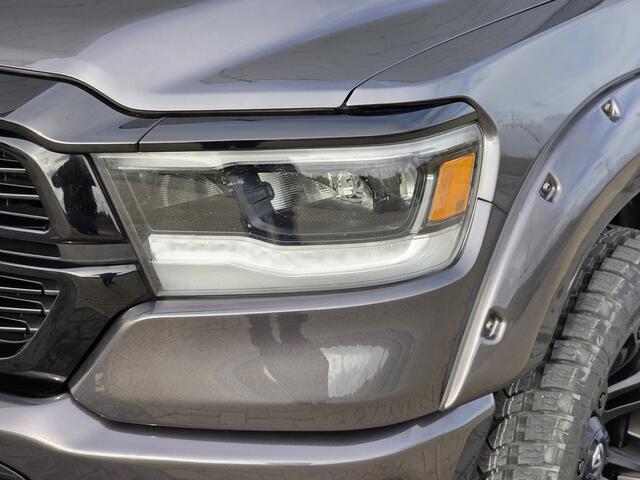 Dodge 1500 Ram LARAMIE NIGHT EDITION 4X4 CREW CAB 5.7 LTR V8 AUT.