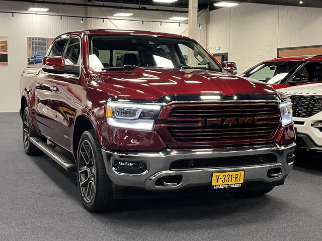 Dodge 1500 Ram 5.7i V8 HEMI 400PK CREW CAB LARAMIE | LPG | LAADBAKKLEP | TREKHAAK | PANODAK