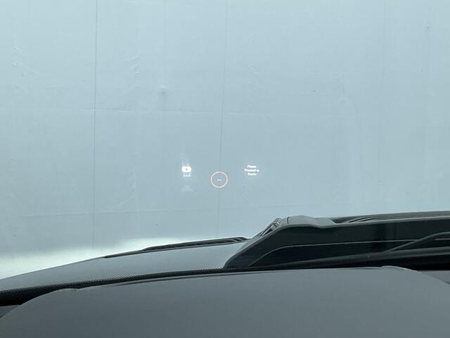 Dodge 1500 Ram 5.7 V8 4x4 Crew Cab REBEL Pano HUD HK Full-Screen Leer 360Cam BOMVOL!