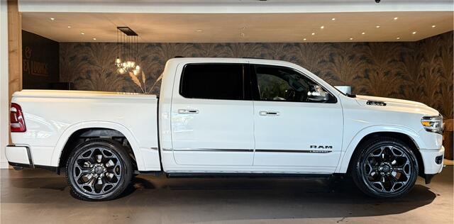 Dodge 1500 Ram 5.7 V8 HEMI Limited Edition I Pano I VOL!