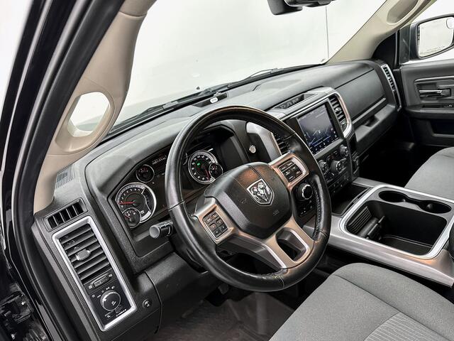 Dodge 1500 Ram 5.7 V8 4x4 Crew Cab 5'7 Longhorn Alpine audio Pano Stoel en stuurverwarming Trekhaak