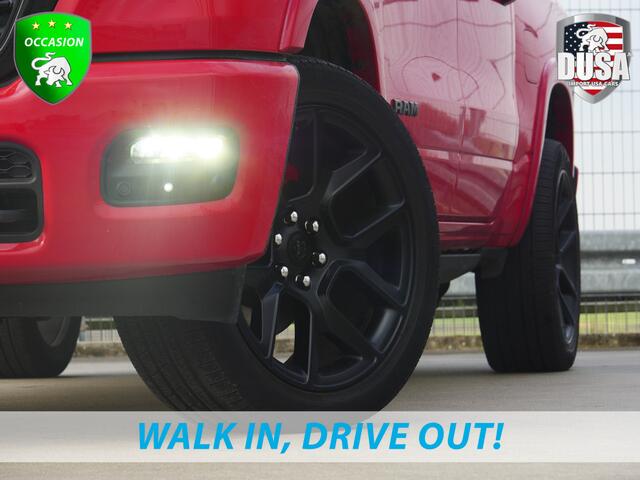 Dodge 1500 RAM | Laramie | Premium Night | 3.0L I6 Hurricane | Crew Cab | 4X4 | Panorama | LPG | 14,4-inch Touchscreen | Passenger Display | Getoonde accessoires zijn verkrijgbaar tegen meerprijs