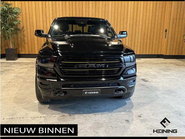 Dodge 1500 Ram 5.7 V8 4x4 Crew Cab Laramie Sport. Black Edition. Apple-carplay. Navi. Pano. NAP