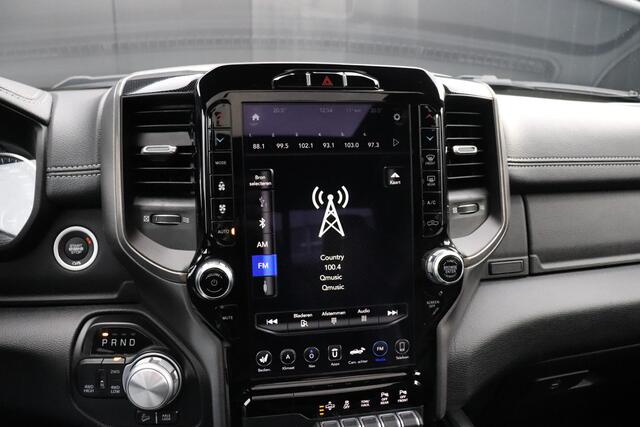 Dodge 1500 Ram 5.7 V8 4x4 Crew Cab Rebel | LPG | PANO | H&K | CAMERA | TREKHAAK | CRUISE | NAVI | STOEL/STUURVERW. |