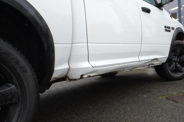 Dodge 1500 Ram 5.7 V8 4x4 Quad Cab 6'4 Sport Trekhaak