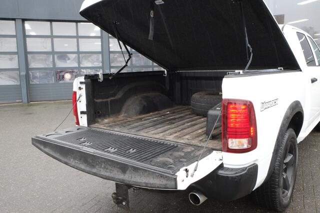 Dodge 1500 Ram 5.7 V8 4x4 Quad Cab 6'4 Sport Trekhaak