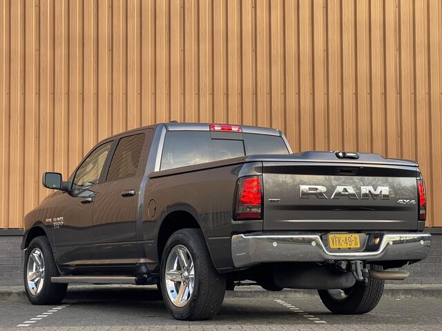Dodge 1500 Ram 5.7 V8 Quad Cab 6'4 Classic | Origineel Nederlands | Apple Carplay | Android Auto | Panorama dak | Airconditioning | Cruise Control |