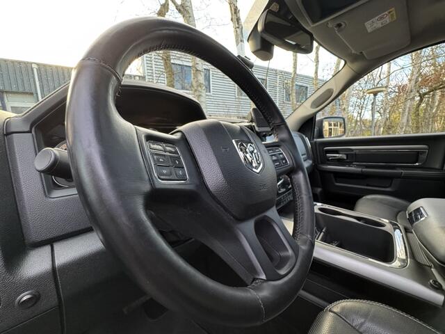 Dodge 1500 Ram 4X4 SPORT BLACK EDITION 5.7 V8 HEMI LPG