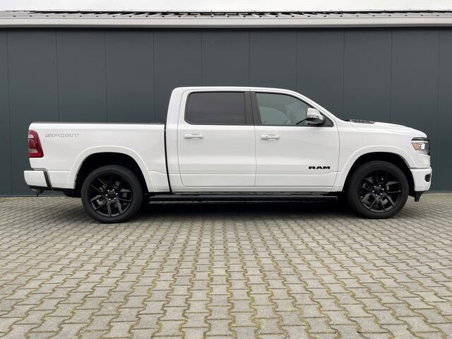 Dodge 1500 RAM LARAMIE/SPORT GROOT SCHERM NIGHT EDITION LPG