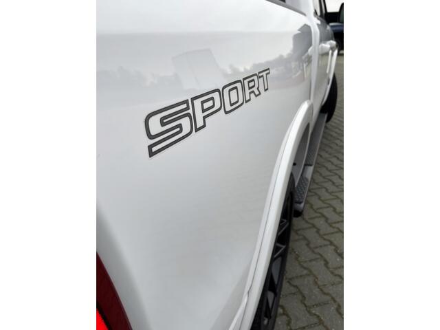 Dodge 1500 RAM LARAMIE/SPORT GROOT SCHERM NIGHT EDITION LPG