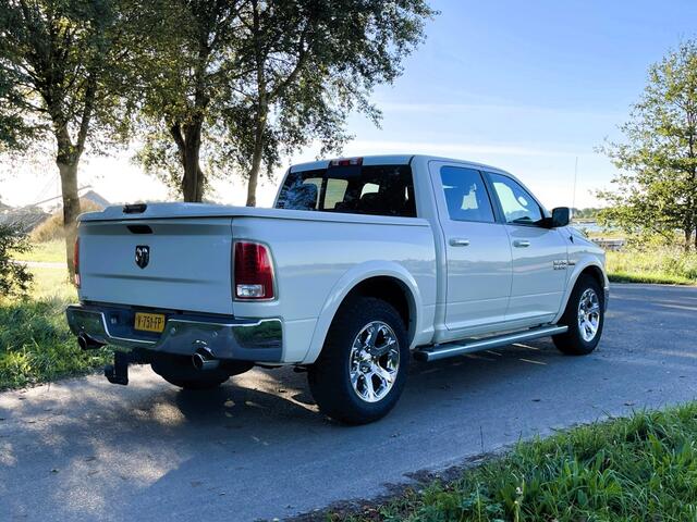 Dodge 1500 Ram LARAMIE 5.7 HEMI V8 CREW 4X4 LPG
