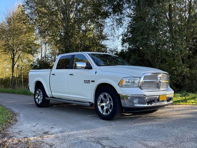 Dodge 1500 Ram LARAMIE 5.7 HEMI V8 CREW 4X4 LPG