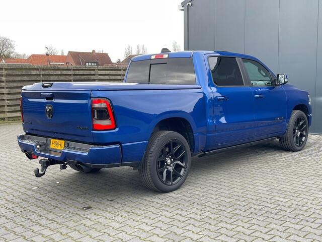 Dodge 1500 RAM 5.7 V8 4X4 SPORT NIGHT! 360CAM STEPS