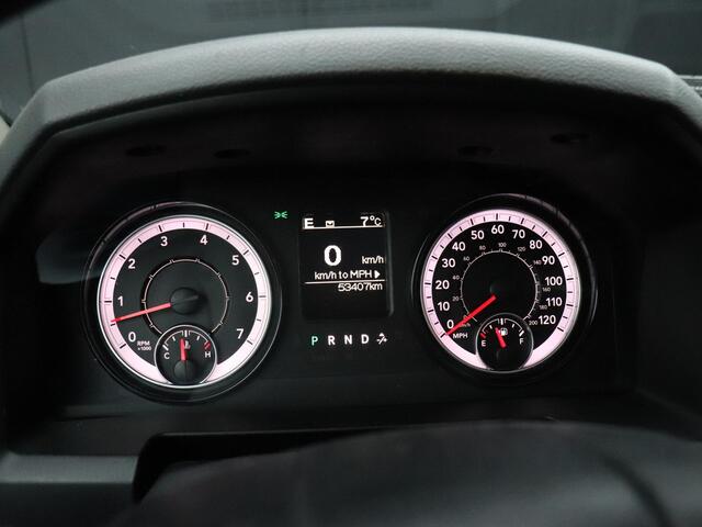 Dodge 1500 Ram 5.7 V8 4x4 Quad Cab 6'4 Sport | LAGE BIJTELLING !!! | CAMERA | PANO-DAK | TREKHAAK | LEDER |