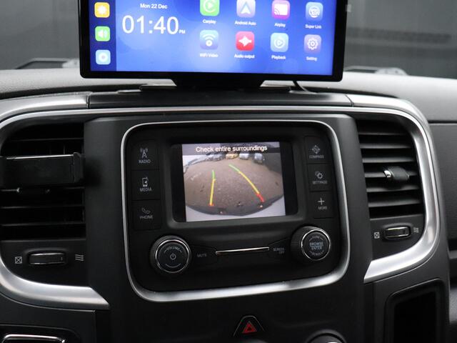 Dodge 1500 Ram 5.7 V8 4x4 Quad Cab 6'4 Sport | LAGE BIJTELLING !!! | CAMERA | PANO-DAK | TREKHAAK | LEDER |