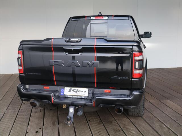 Dodge 1500 Ram 5.7 V8 4x4 Crew Cab Limited | Luchtvering | LPG | Panorama dak | Navigatie |