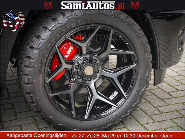 Dodge 1500 Ram Limited Night High Output 540HP 706Nm | Massage + Full Option | De Meest Luxe en Volle Pick-Up in zijn Klasse | Comfortabele Dubbele Cabine met Royale 5 Zitplaatsen | BPM vrij | Nu Leverbaar uit Voorraad | Voorraad Nr 2324 - 5142