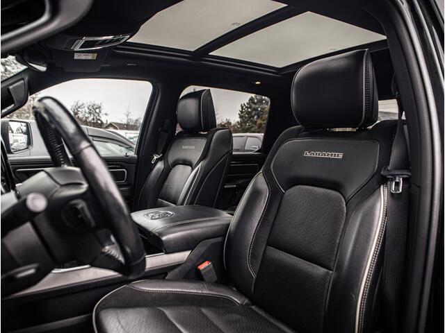 Dodge 1500 Ram Laramie Night 5.7 HEMI V8 | Full option | 4x4 Crew Cab