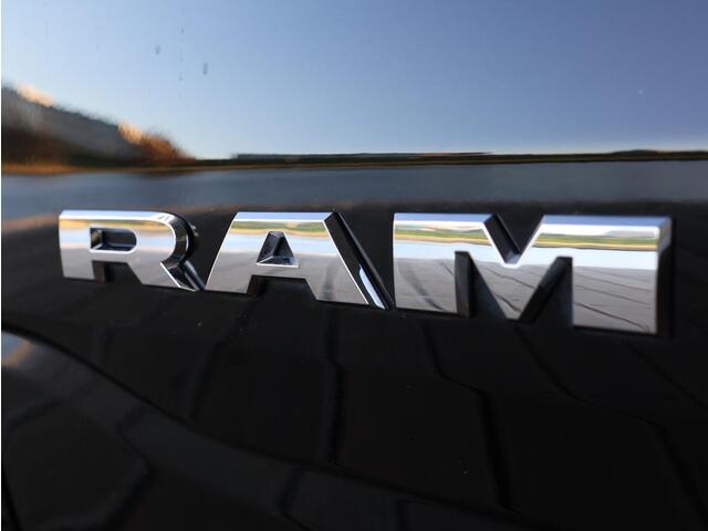 Dodge 1500 Ram 5.7 V8 4x4 Crew Cab Limited | LPG | 360 camera | Pano-dak