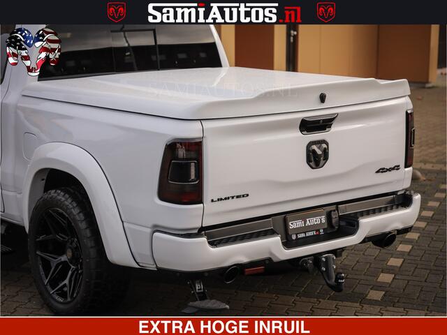 Dodge 1500 Ram Limited Night | 5.7 V8 Hemi Full Option | Comfortabele Dubbele Cabine met Royale 5 Zitplaatsen | De Meest Luxe en Volle Pick-Up in zijn Klasse | BPM vrij | Nu Leverbaar uit Voorraad | Voorraad Nr v45lpr