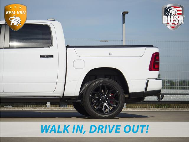 Dodge 1500 RAM | | Limited | Night | 3.0L Twin-Turbo I6 | High Output | | Passenger Display | 14,4 Touch Screen | Harman Kardon | RAMBOX Getoonde accessoires zijn verkrijgbaar tegen meerprijs