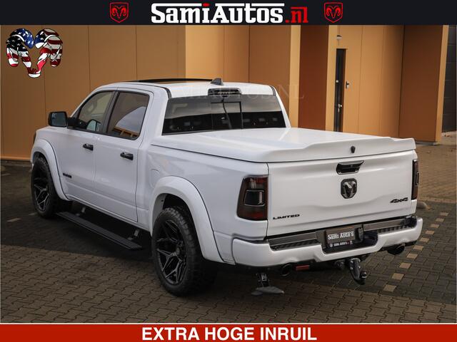Dodge 1500 Ram Limited Night | 5.7 V8 Hemi Full Option | Comfortabele Dubbele Cabine met Royale 5 Zitplaatsen | De Meest Luxe en Volle Pick-Up in zijn Klasse | BPM vrij | Nu Leverbaar uit Voorraad | Voorraad Nr v45lpr