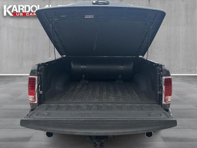 Dodge 1500 Ram 5.7 V8 Crew Cab 5'7 Laramie | Luchtvering | Tonneau cover | Stoelverwarming/stoelkoeling| stuurverwarming| Powervalve | Camera v/a| + 200L lpg opbouw| | Geheel rijklaarprijs | DIRECT RIJDEN |