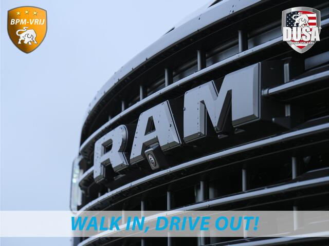 Dodge 1500 RAM | Laramie | Night | 3.0L I6 Hurricane | Crew Cab | 4X4 | | BPM-VRIJ | Niveau regeling | Passenger Display | Getoonde accessoires zijn verkrijgbaar tegen meerprijs