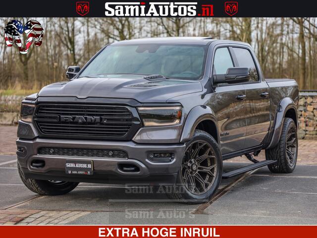 Dodge 1500 Ram Laramie Sport 5.7 V8 HEMI 402PK 4x4 | Panorama dak | 12' Scherm |Granite Crystal Metallic | Crew Cab | 5 Persoons | Dubbele Cabine | DC | VOORRAAD NR 2526 - 1272 |