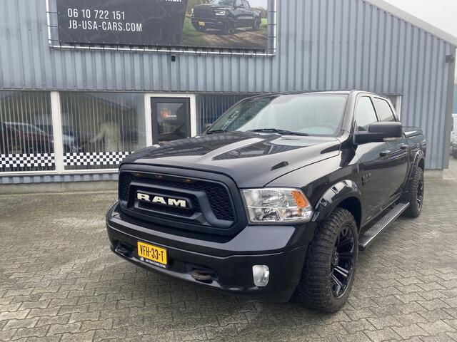 Dodge 1500 Ram 5.7 V8 4x4 Black 2020