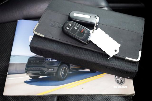 Dodge 1500 Ram 5.7 V8 Hemi 4x4 Quad Cab 6'4 Laramie D.C. LPG onderbouw 03-2018