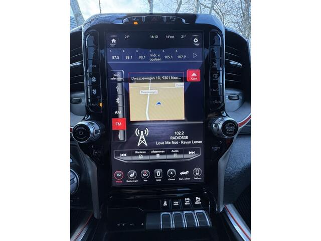 Dodge 1500 Ram 4X4 SPORT BLACK EDITION 5.7 V8 LPG