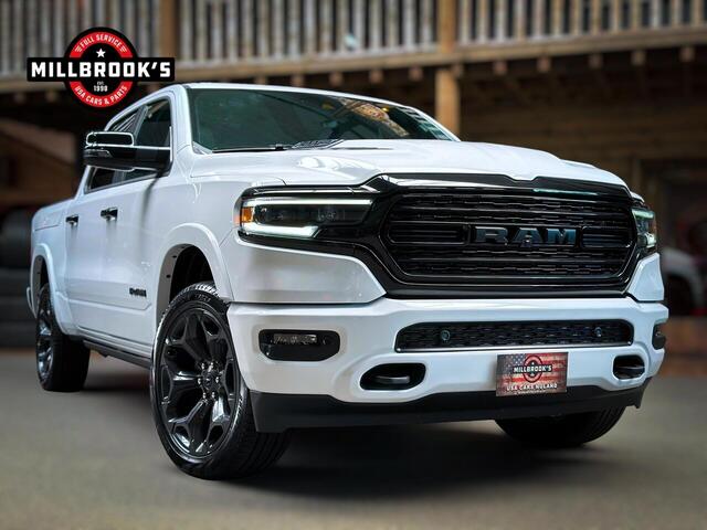 Dodge 1500 Ram 5.7 V8 Limited Night Rambox BPM VRIJ, LPG, Panoramadak, Head Up Display,