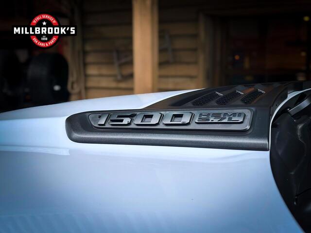 Dodge 1500 Ram 5.7 V8 Limited Night Rambox BPM VRIJ, LPG, Panoramadak, Head Up Display,