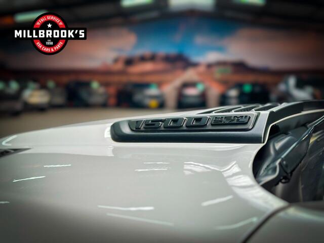 Dodge 1500 Ram 5.7 V8 4x4 Limited Night BPM VRIJ, op voorraad